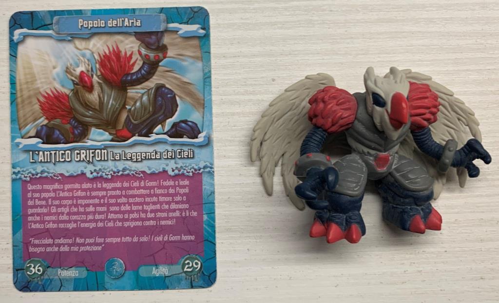 Gormiti Elemental Fusion - L'Antico Grifon la Leggenda dei Cieli con carta