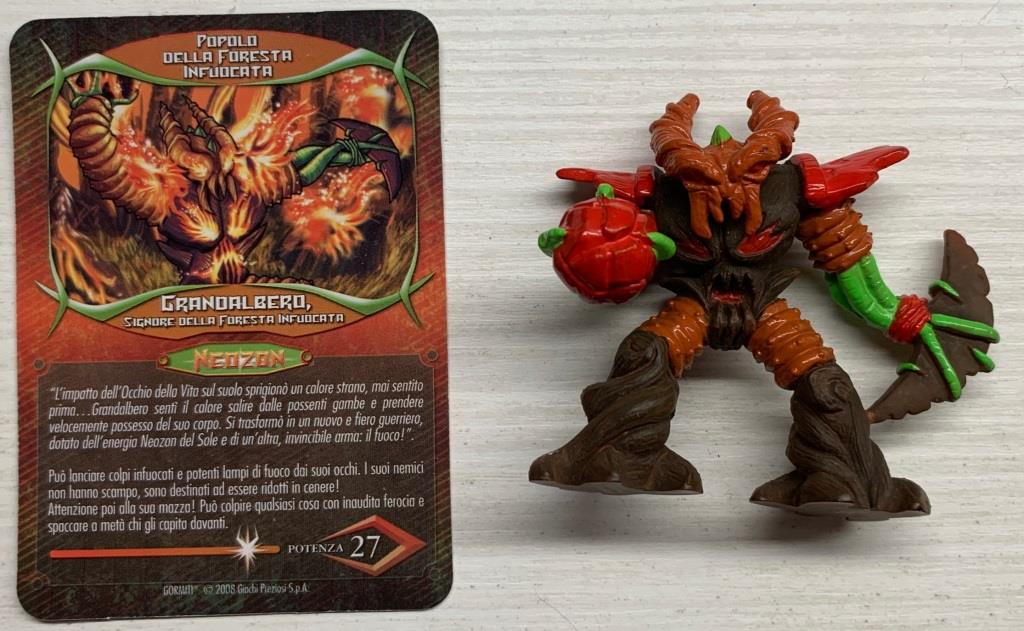 Gormiti Final Evolution - Grandalbero il Signore della Foresta Infuocata con carta
