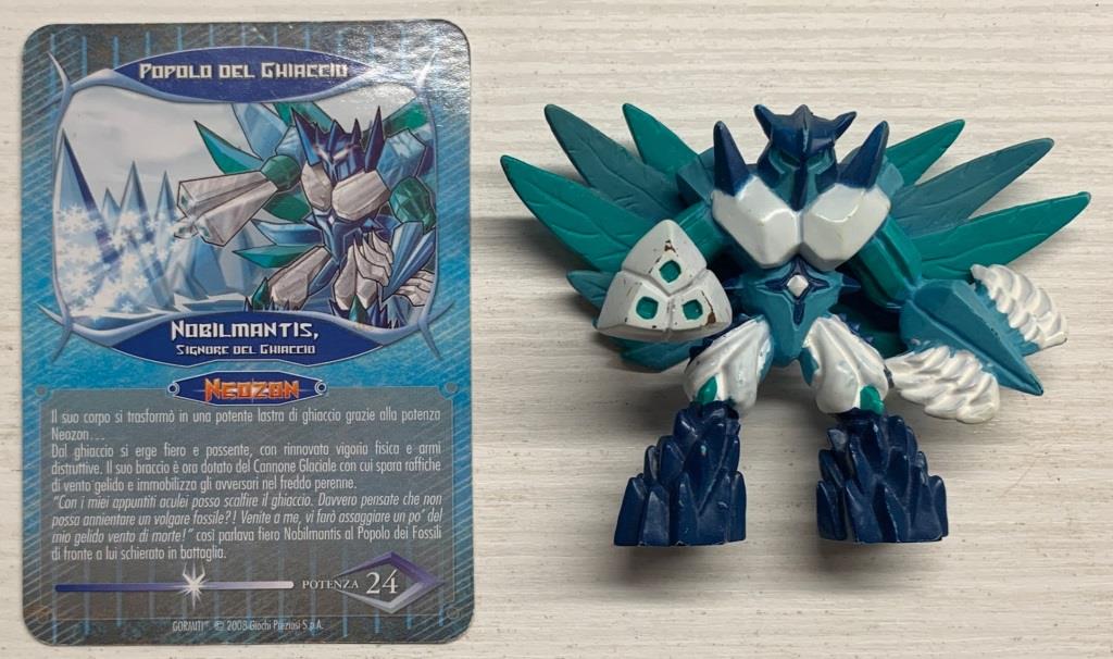 Gormiti Final Evolution - Nobilmantis il Signore del Ghiaccio con carta