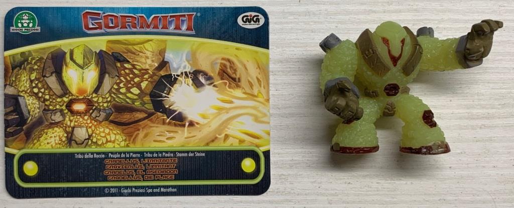 Gormiti Luxion - Granellus l'Irritante con carta