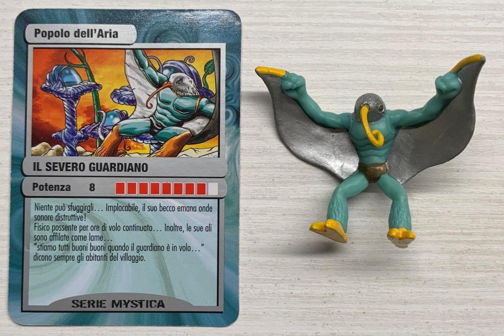 Gormiti Mystica - Il Severo Guardiano con carta