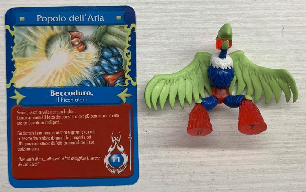 Gormiti Mythos - Beccoduro il Picchiatore con carta