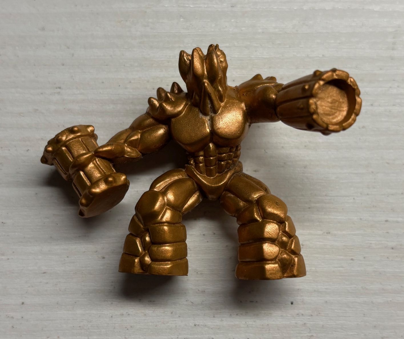 Gormiti Terza Serie - Forgius Martello Di Fuoco Gold