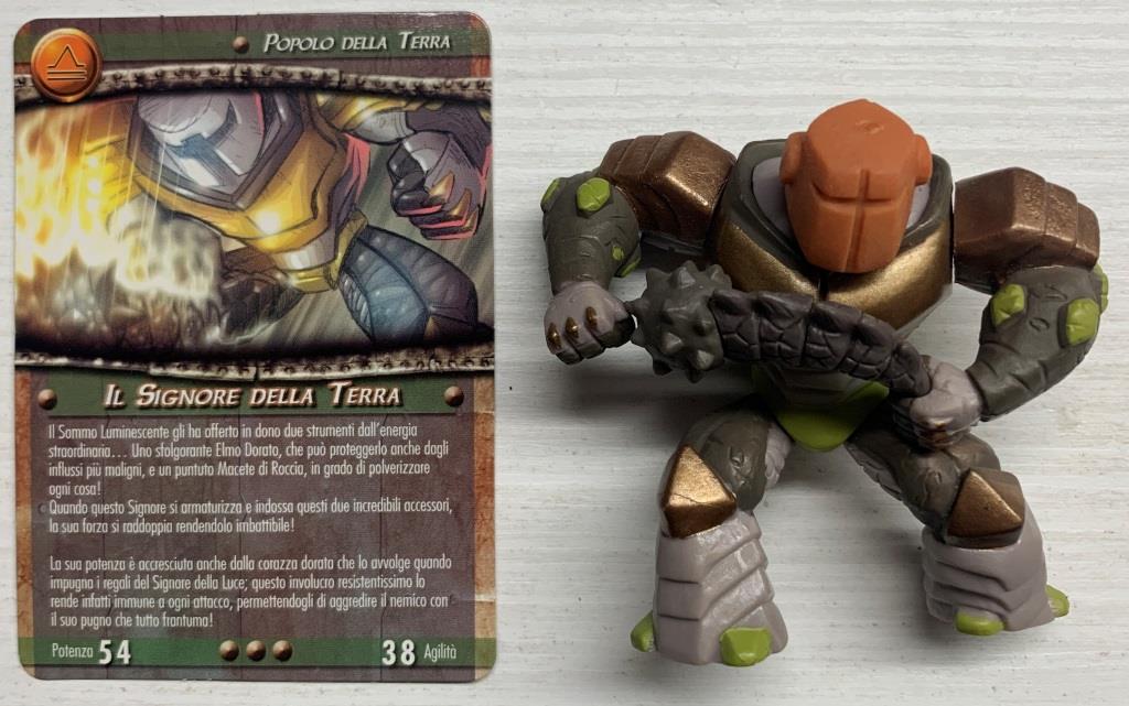 Gormiti Titanium - Il Signore della Terra con carta